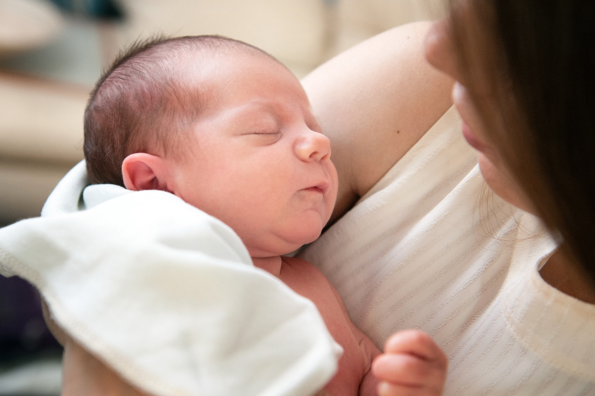 Kiedy mleko początkowe dla noworodka?